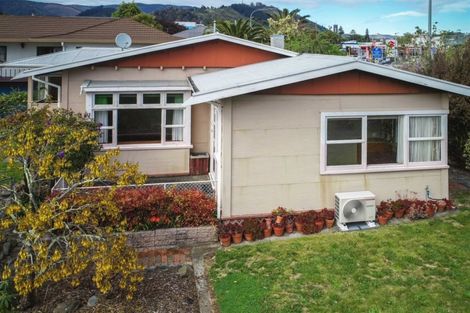 Photo of property in 39 Collingwood Street, Nelson, 7010