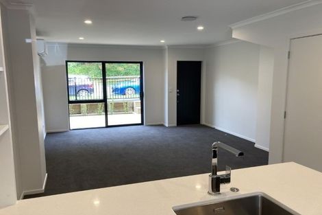 Photo of property in 2/14 Ruakiwi Road, Hamilton Lake, Hamilton, 3204