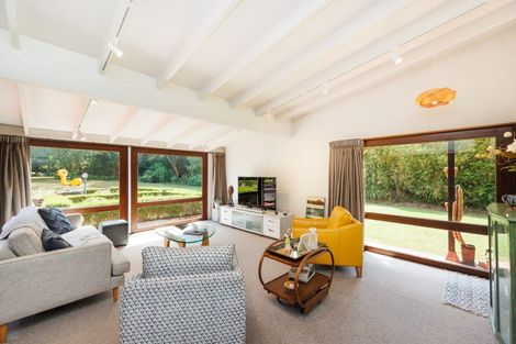 Photo of property in 39 Wanganui Road, Marton, 4710