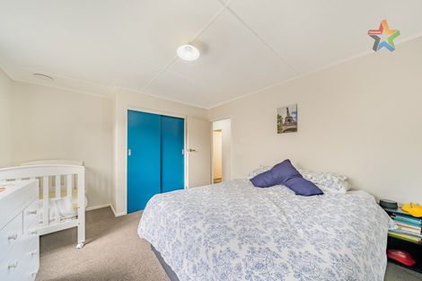 Photo of property in 303 Wellington Road, Wainuiomata, Lower Hutt, 5014