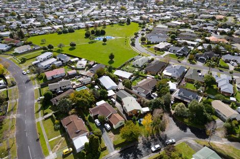 Photo of property in 5 Dale Place, St Andrews, Hamilton, 3200