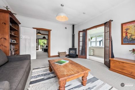 Photo of property in 28 Ludlam Crescent, Woburn, Lower Hutt, 5010