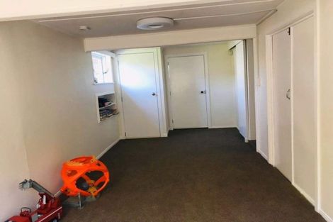 Photo of property in 2/306 Beach Road, Campbells Bay, Auckland, 0630
