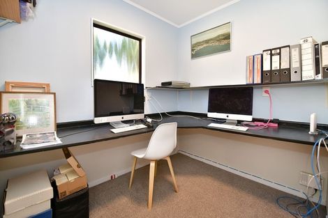 Photo of property in 36 Surf Road, Stanmore Bay, Whangaparaoa, 0932