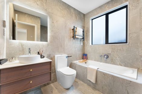 Photo of property in 17 Tamaota Terrace, Wainui, 0992