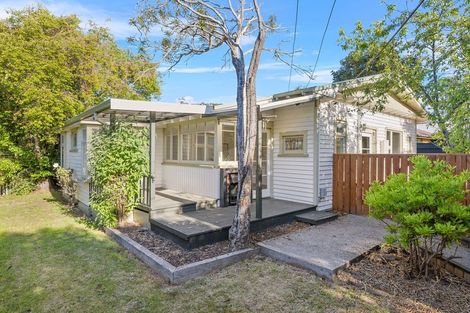 Photo of property in 86 Corson Avenue, Beckenham, Christchurch, 8023