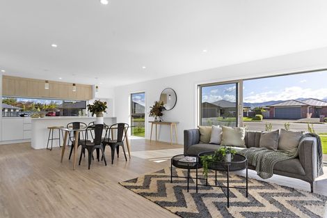 Photo of property in 18 Austin Reid Avenue, Carterton, 5713