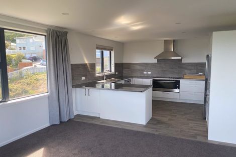 Photo of property in 37 Priscilla Crescent, Kingston, Wellington, 6021