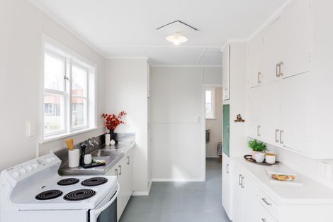 Photo of property in 14 Humber Street, Roslyn, Palmerston North, 4414