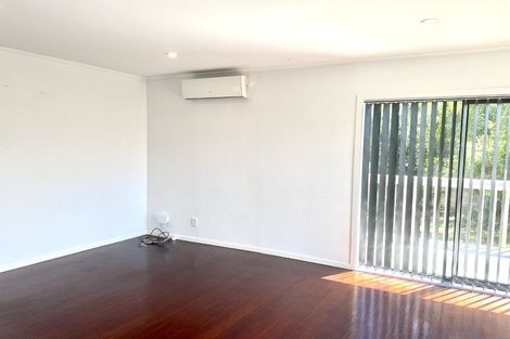 Photo of property in 123 Riverpark Crescent, Henderson, Auckland, 0610