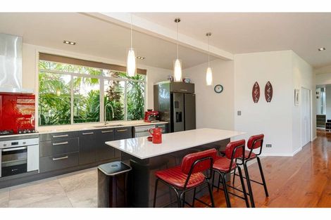 Photo of property in 13 Alderton Drive, Kerikeri, 0230