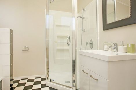 Photo of property in 1/29 Parkvale Road, Karori, Wellington, 6012