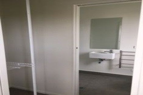 Photo of property in 18 Brownlee Place, Pukekohe, 2120