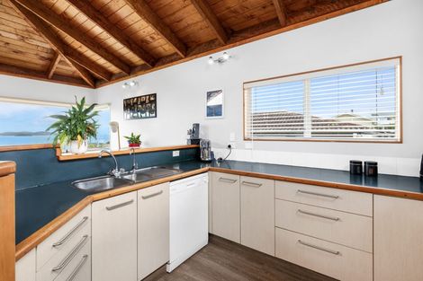 Photo of property in 17 Matangi Terrace, Snells Beach, 0920