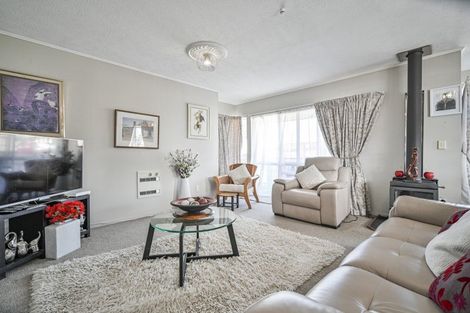 Photo of property in 1110a Karamu Road North, Mayfair, Hastings, 4122