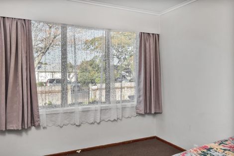 Photo of property in 4a Queen Road, Bellevue, Tauranga, 3110