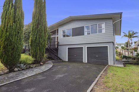 Photo of property in 15 Tait Street, Te Kamo, Whangarei, 0112