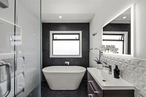 Photo of property in 5 Rich Rise, Havelock North, 4130