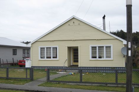 Photo of property in 57 Inverness Street, Dunollie, Runanga, 7803