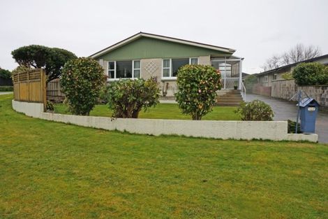 Photo of property in 2 Cruickshank Crescent, Rosedale, Invercargill, 9810