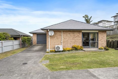 Photo of property in 80 Robert Skelton Place, Clendon Park, Auckland, 2103