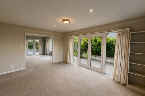 Photo of property in 2/7 Kelson Lane, Ilam, Christchurch, 8041