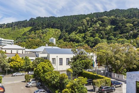 Photo of property in Hobson Court Flats, 42/70 Hobson Street, Thorndon, Wellington, 6011