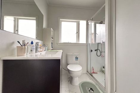 Photo of property in 11 Mcleod Road, Henderson, Auckland, 0612