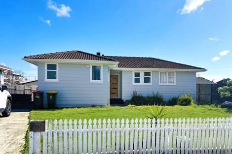 Photo of property in 26 Courtenay Crescent, Mangere East, Auckland, 2024