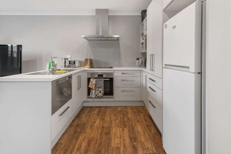 Photo of property in 3/144 Old Farm Road, Hamilton East, Hamilton, 3216