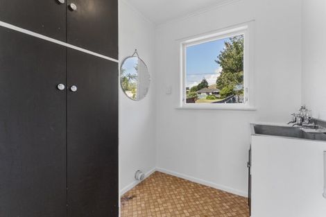 Photo of property in 13 Aorangi Road, Paraparaumu, 5032