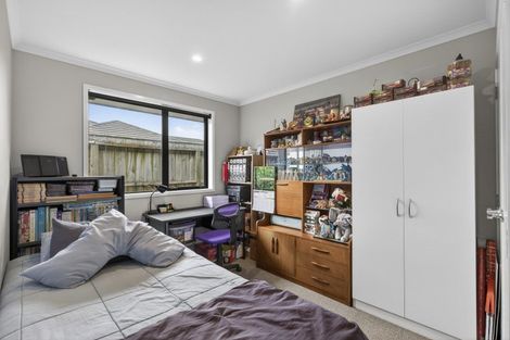 Photo of property in 40 Dreaver Drive, Waitara, 4320