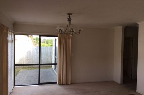 Photo of property in 3b Charlenne Close, Ranui, Auckland, 0612