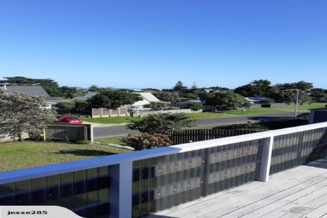 Photo of property in 68 Dixie Street, Te Horo Beach, Otaki, 5581