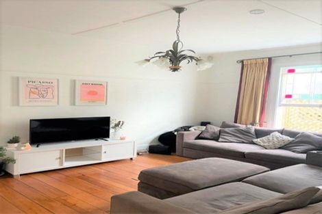 Photo of property in 39 Richmond Street, Petone, Lower Hutt, 5012