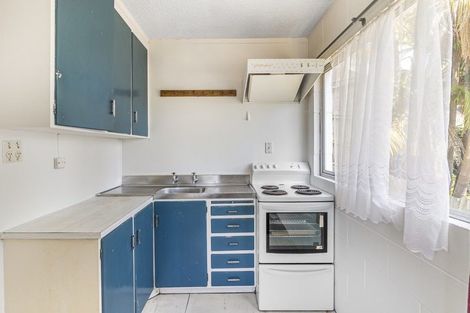 Property details for 2/42 Don Croot Street, Morningside, Auckland, 1021