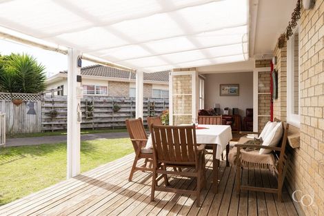 Photo of property in 11a Lilac Place, Otumoetai, Tauranga, 3110