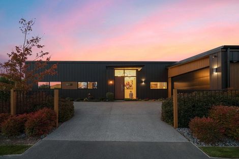 Photo of property in 43 Billington Drive, Halswell, Christchurch, 8025