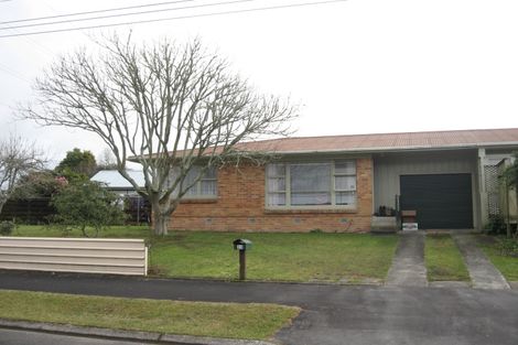 Photo of property in 23 Southsea Crescent, Silverdale, Hamilton, 3216