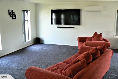 Photo of property in 120 Hillpark Drive, Pokeno, 2402