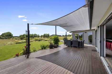 Photo of property in 39 Matarikoriko Road, Brixton, Waitara, 4382