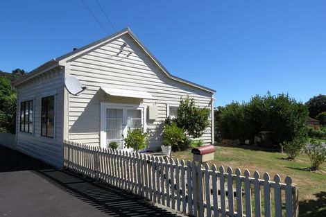 Photo of property in 2 Smith Street, Reefton, 7830
