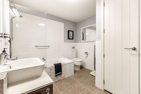 Photo of property in 2 Eaves Bush Parade, Orewa, 0931