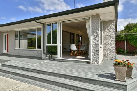 Photo of property in 67 Cotswold Avenue, Bishopdale, Christchurch, 8053