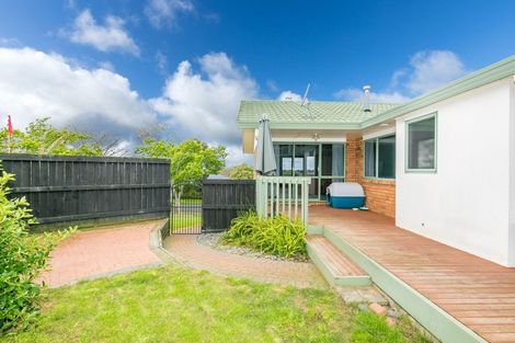 Photo of property in 4 Glenburn Place, Nawton, Hamilton, 3200