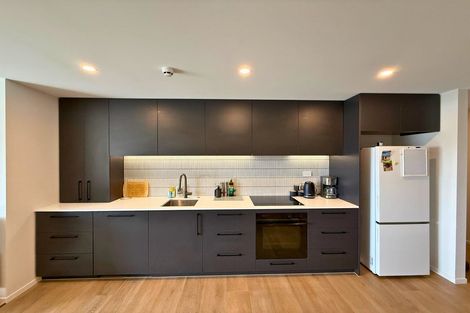 Photo of property in 4/7 Northlake Drive, Wanaka, 9305