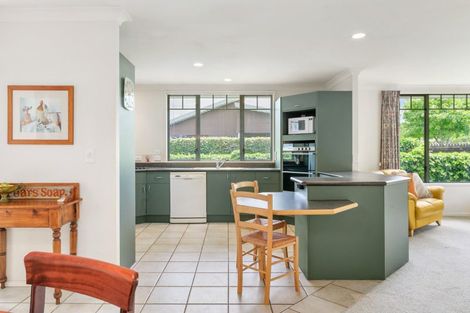 Photo of property in 12 Bryce Street, Cambridge, 3434