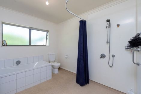 Photo of property in 50 Morrison Road, Te Horo, Otaki, 5581