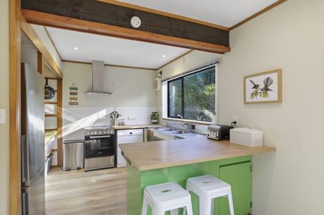 Photo of property in 14 Laurel Grove, Maungaraki, Lower Hutt, 5010