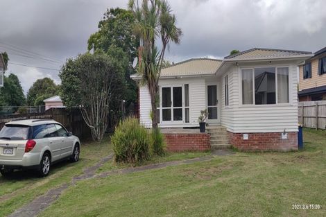 Photo of property in 3 Hurley Place, Kelston, Auckland, 0602